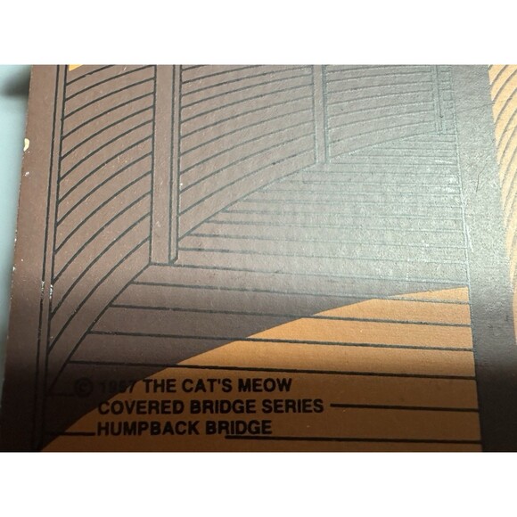 HUMPBACK Covered BRIDGE Cats Meow Wooden Shelf Sitter 1997 Covington VA Virginia - Picture 3 of 8